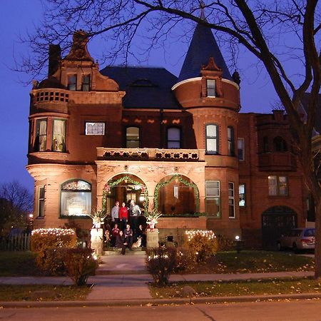 Schuster Mansion Bed & Breakfast Milwaukee Exterior foto
