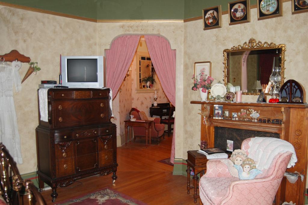 Schuster Mansion Bed & Breakfast Milwaukee Cameră foto